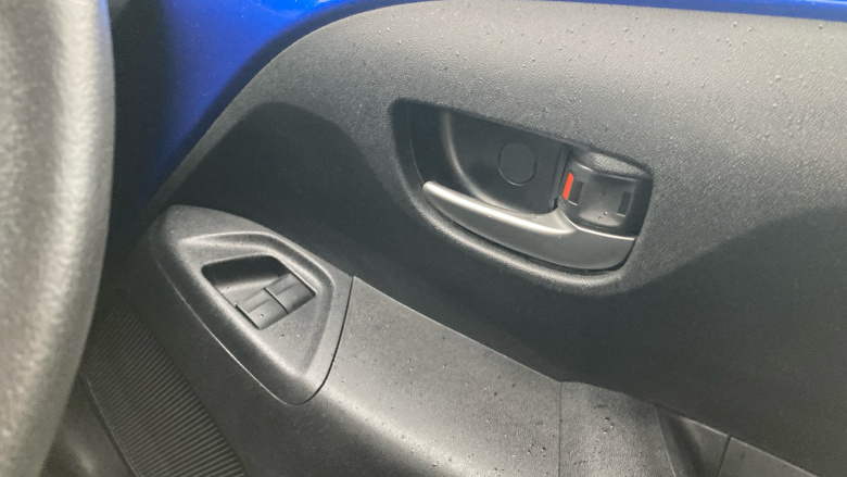 Toyota Aygo 1.0 VVT-i X-Trend TSS 5dr x-shift Petrol Hatchback